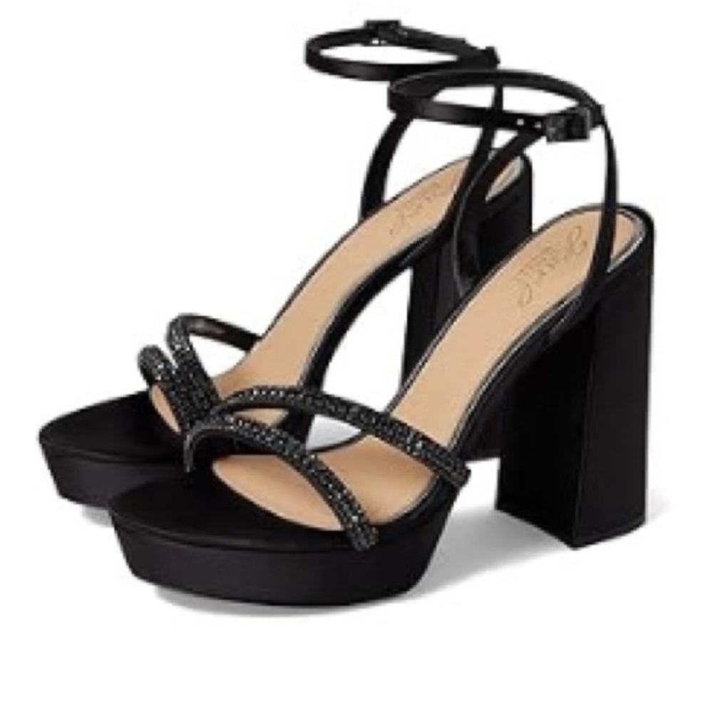 Jewel Badgley Mischka
Rochel Black 7 M